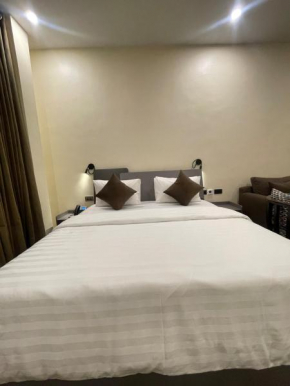 Chic 1 Bedroom Apartment in Lekki